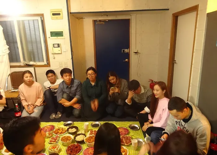W Mini Dongdaemoon Hostel